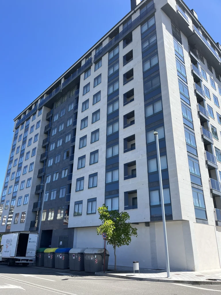 Obras y fachadas de ibergranitos